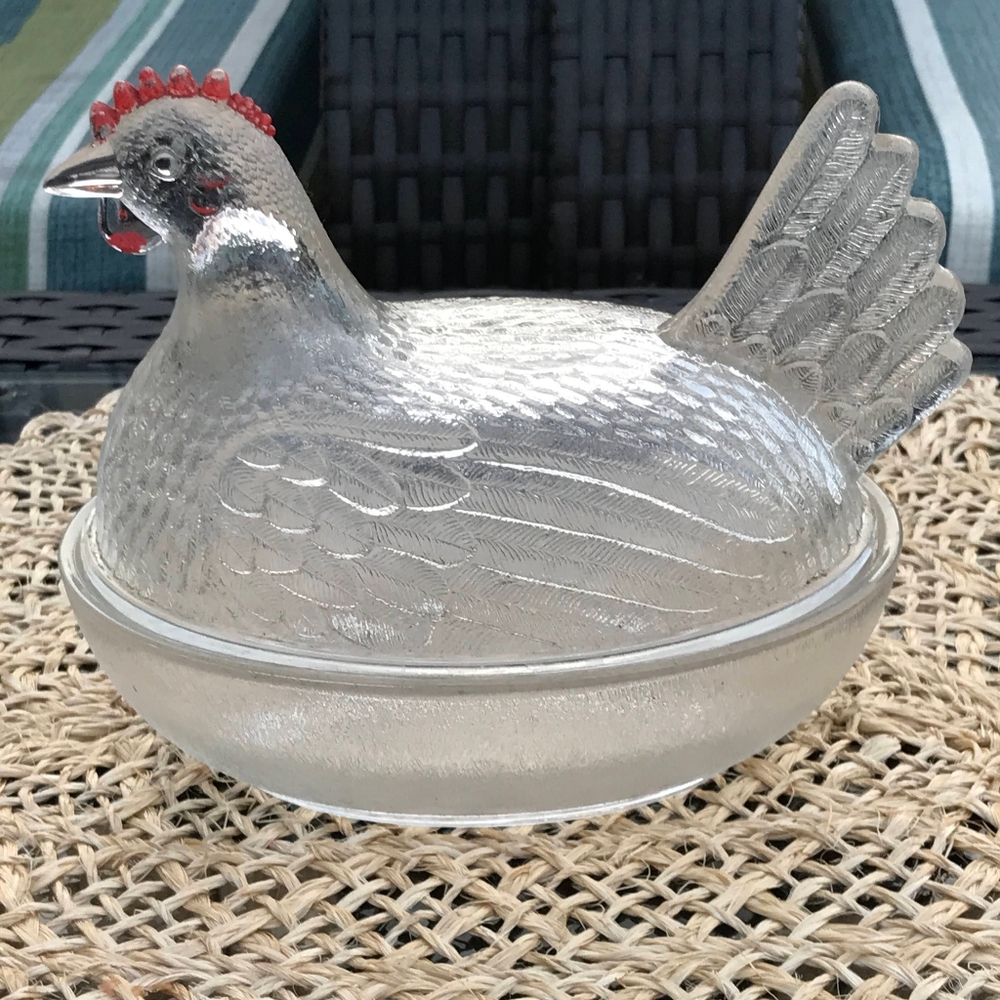 Indiana Glass Clear Glass Chicken Covered Dish
